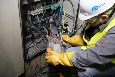 Elektryk Warszawa - Pogotowie elektryczne 24/7 - Energus Smart Solution